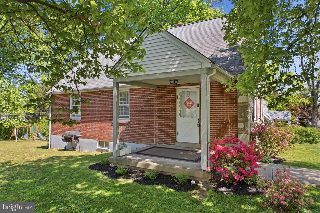 2418 BOYD ROAD