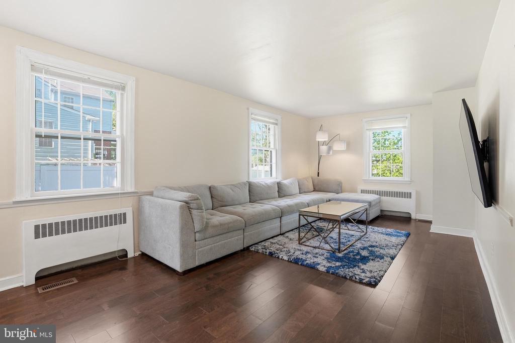 2418 BOYD ROAD