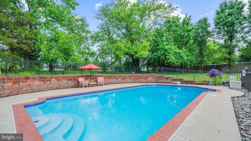 2674 ROMIG ROAD