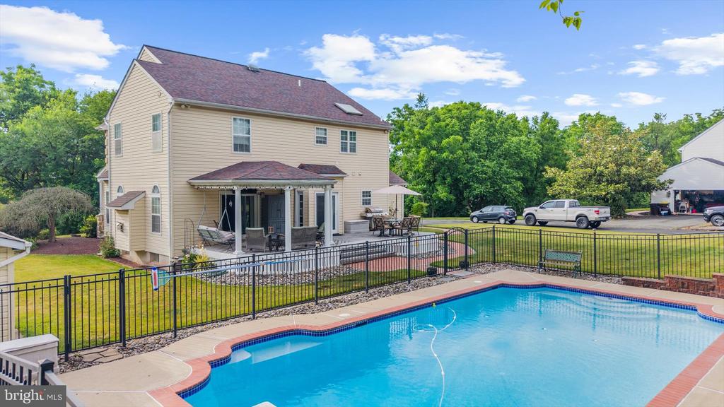 2674 ROMIG ROAD