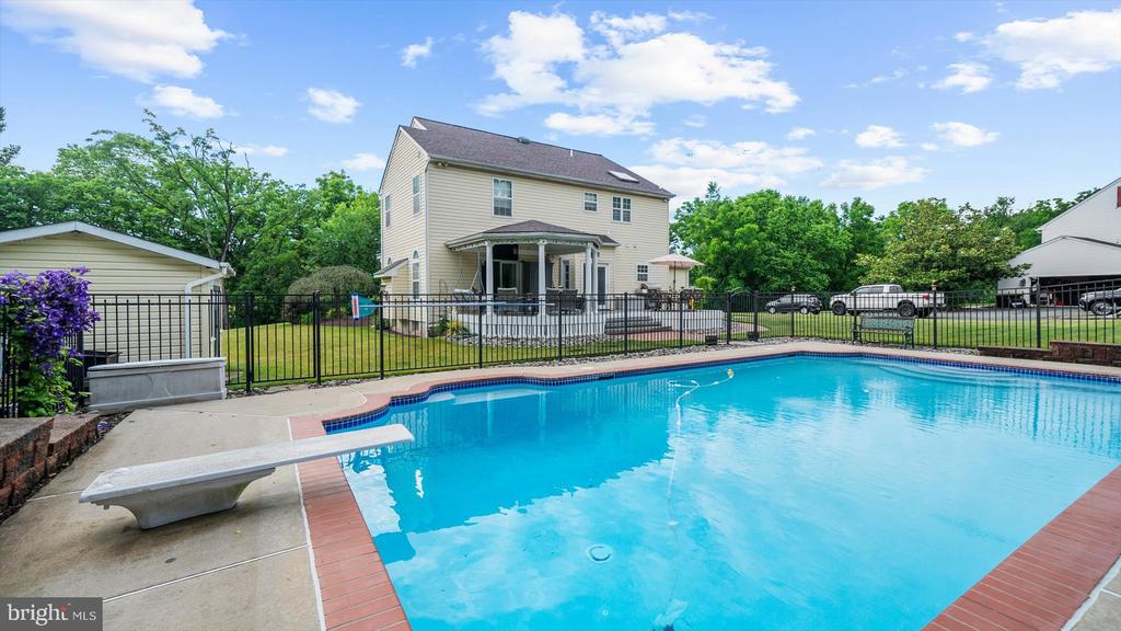 2674 ROMIG ROAD