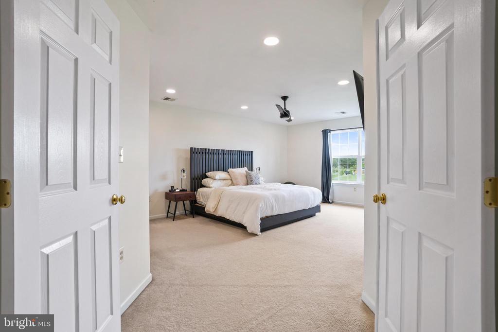 2028 BERKELEY DRIVE