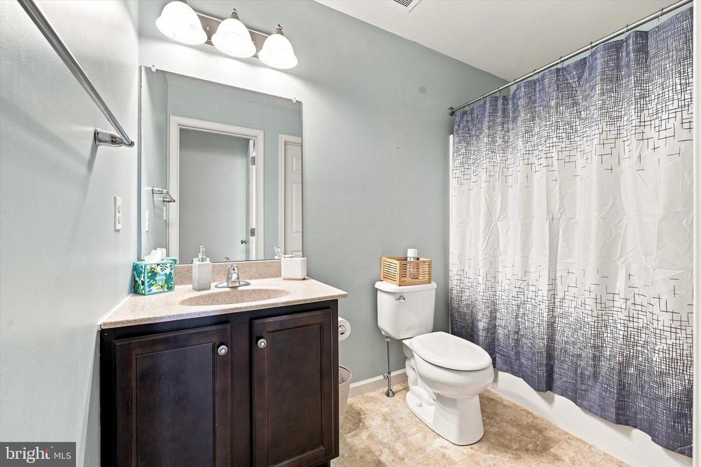 2077 MORGAN HILL DRIVE Unit: M31