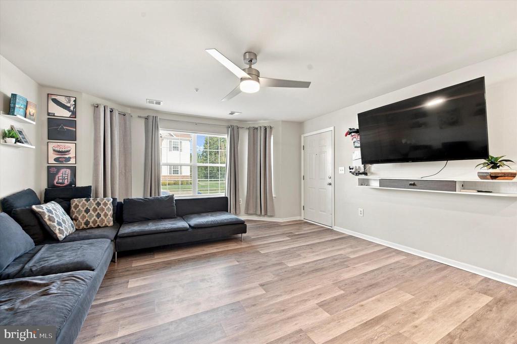 2077 MORGAN HILL DRIVE Unit: M31