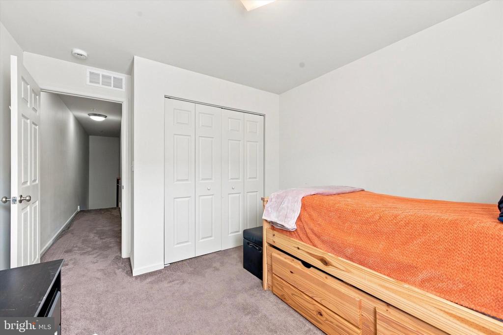 2077 MORGAN HILL DRIVE Unit: M31