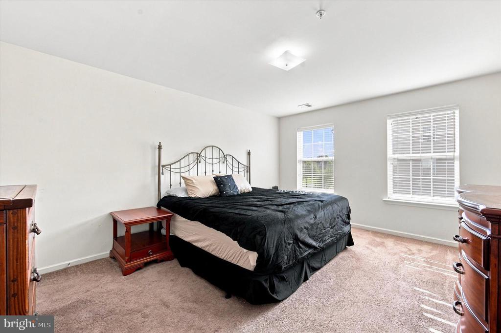 2077 MORGAN HILL DRIVE Unit: M31