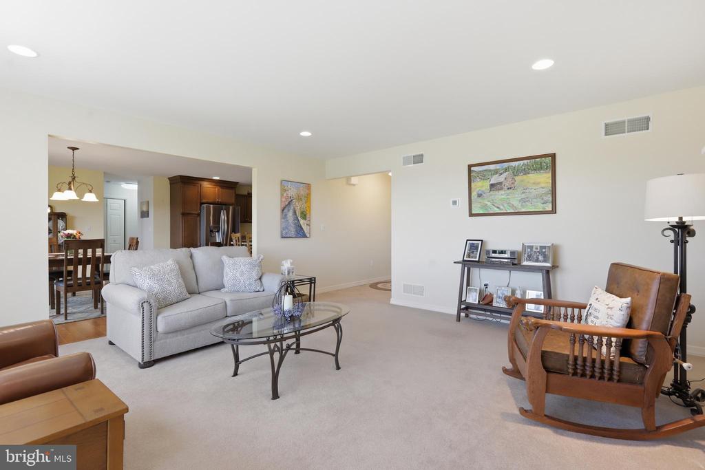 495 RABBIT RUN ROAD