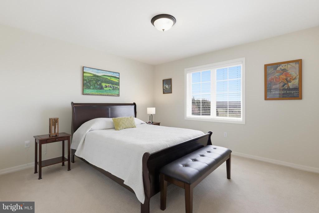 495 RABBIT RUN ROAD