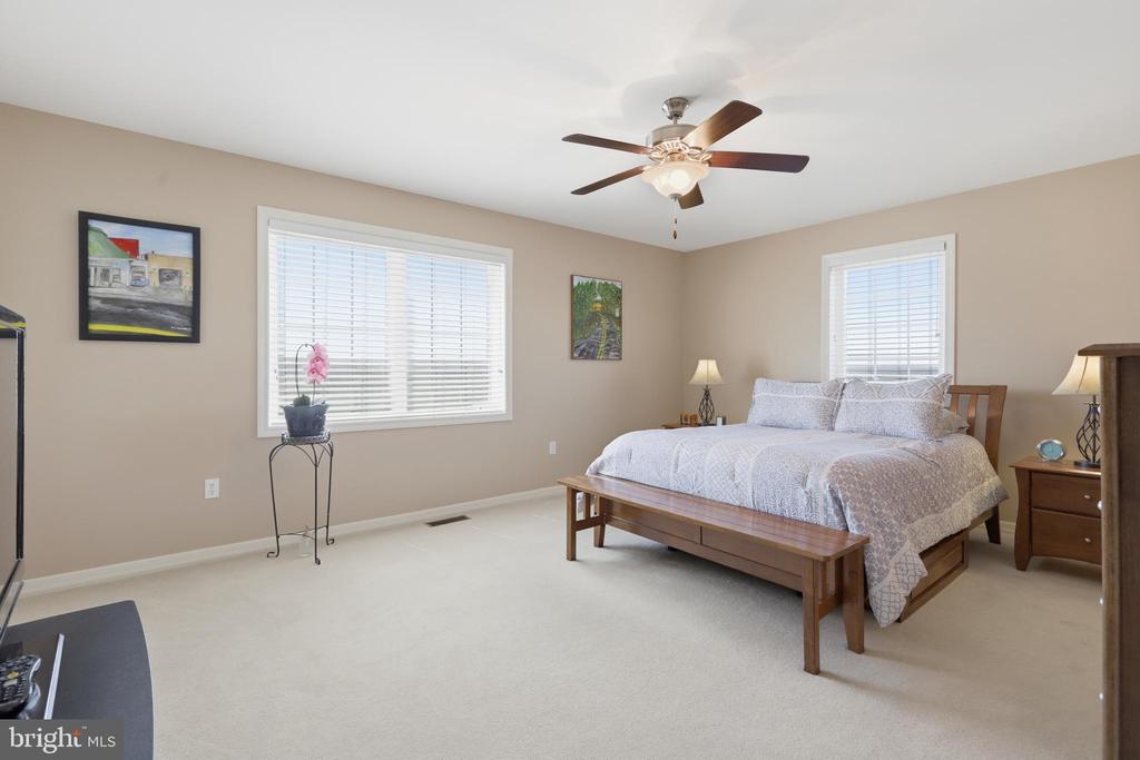 495 RABBIT RUN ROAD