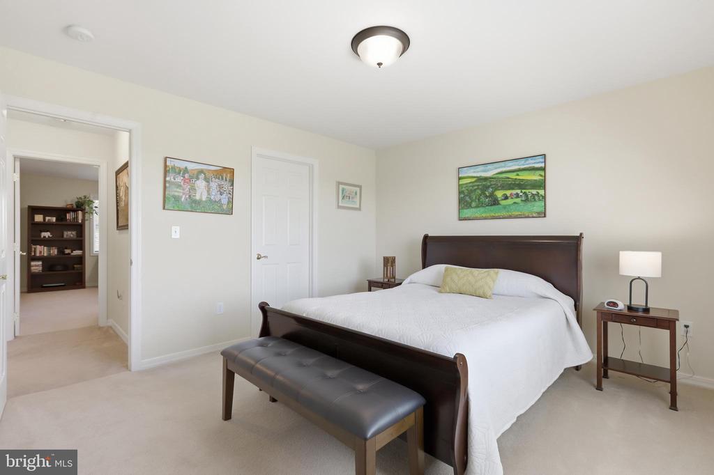 495 RABBIT RUN ROAD