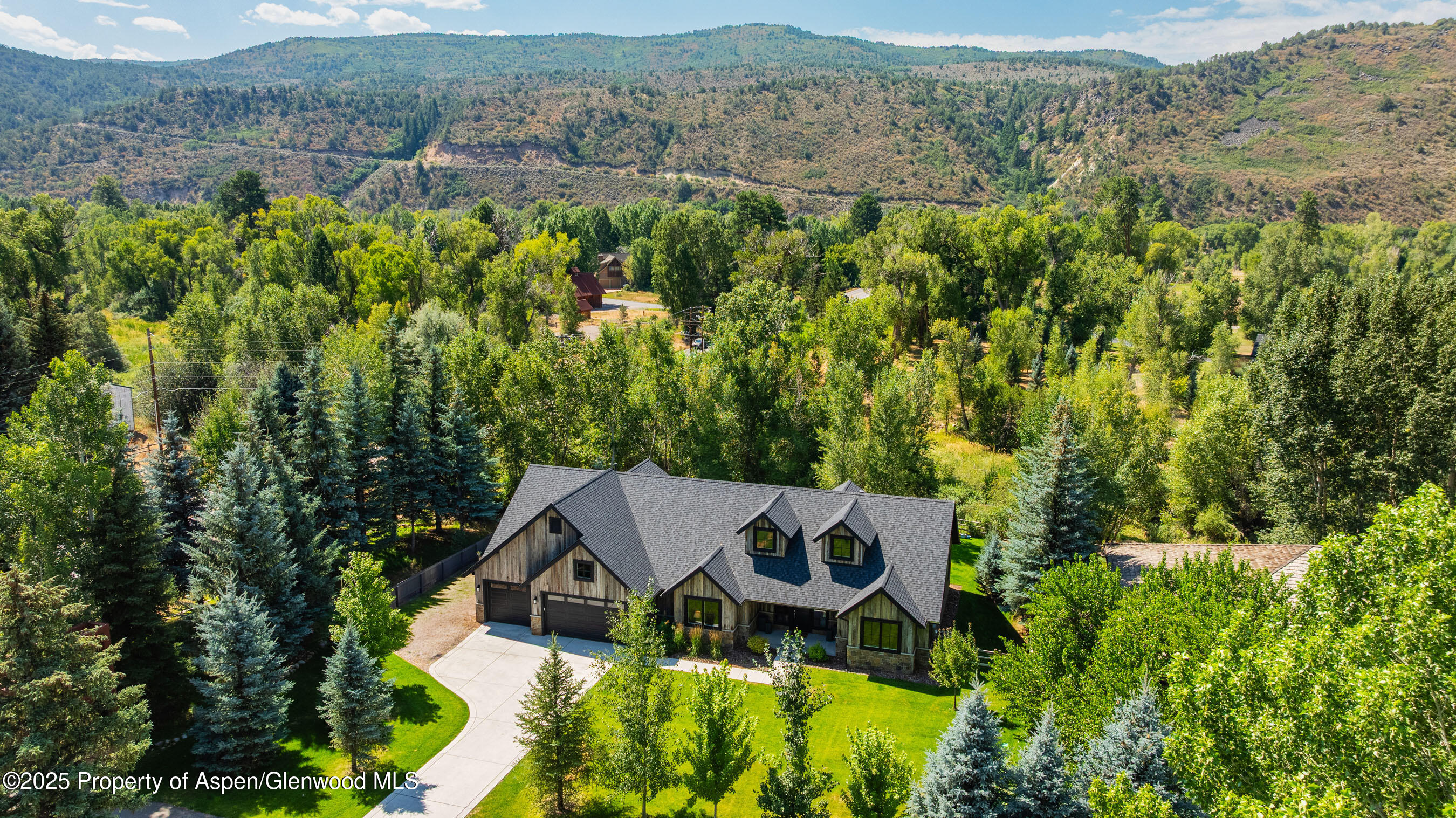 22 Equestrian Way