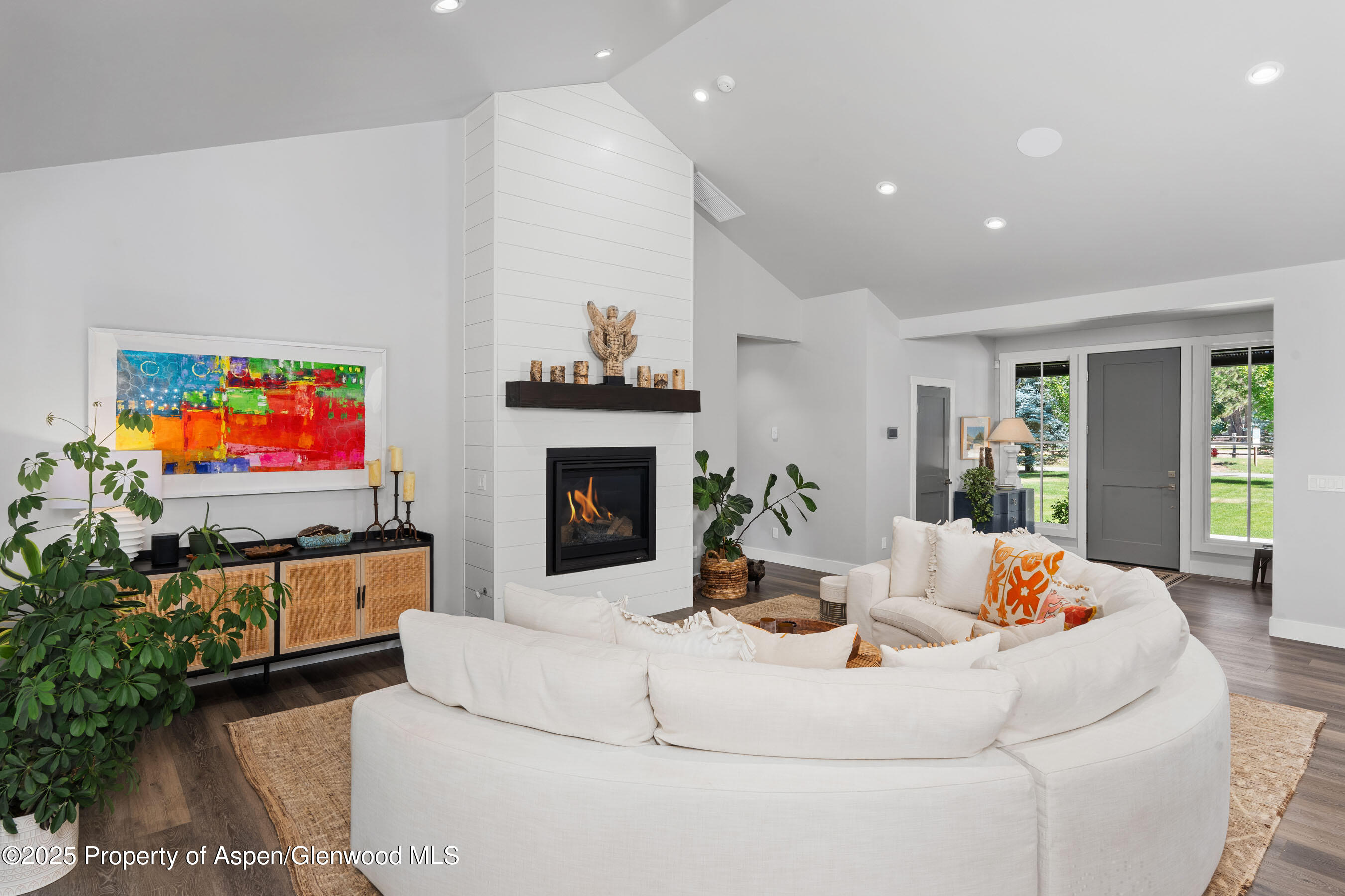 22 Equestrian Way
