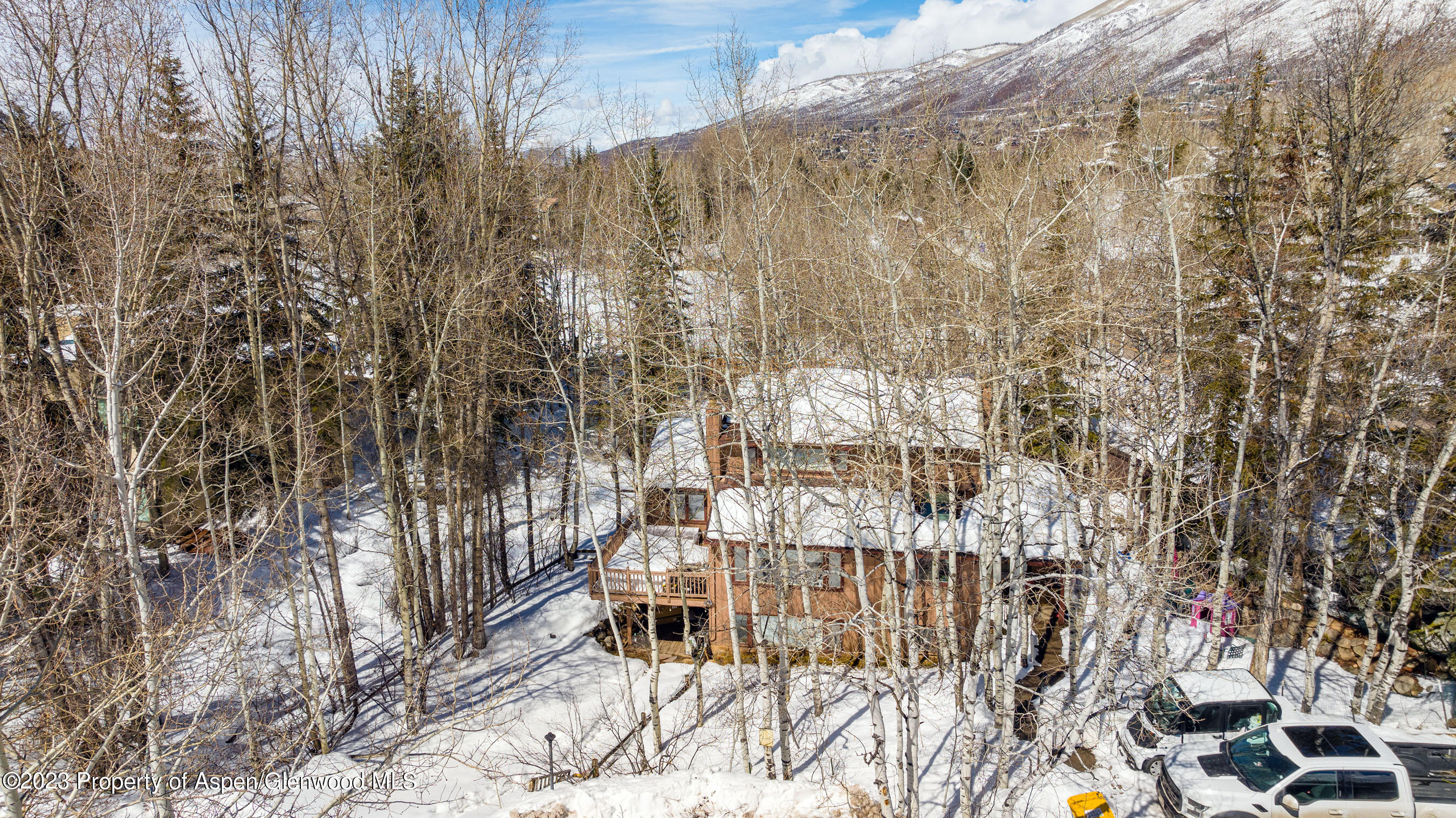 1452 Crystal Lake Road