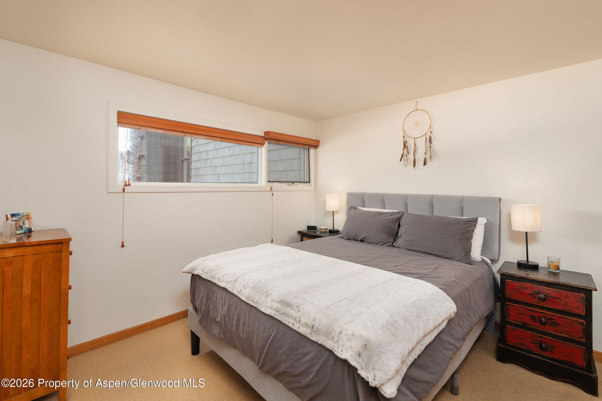 4000 Brush Creek Road 20