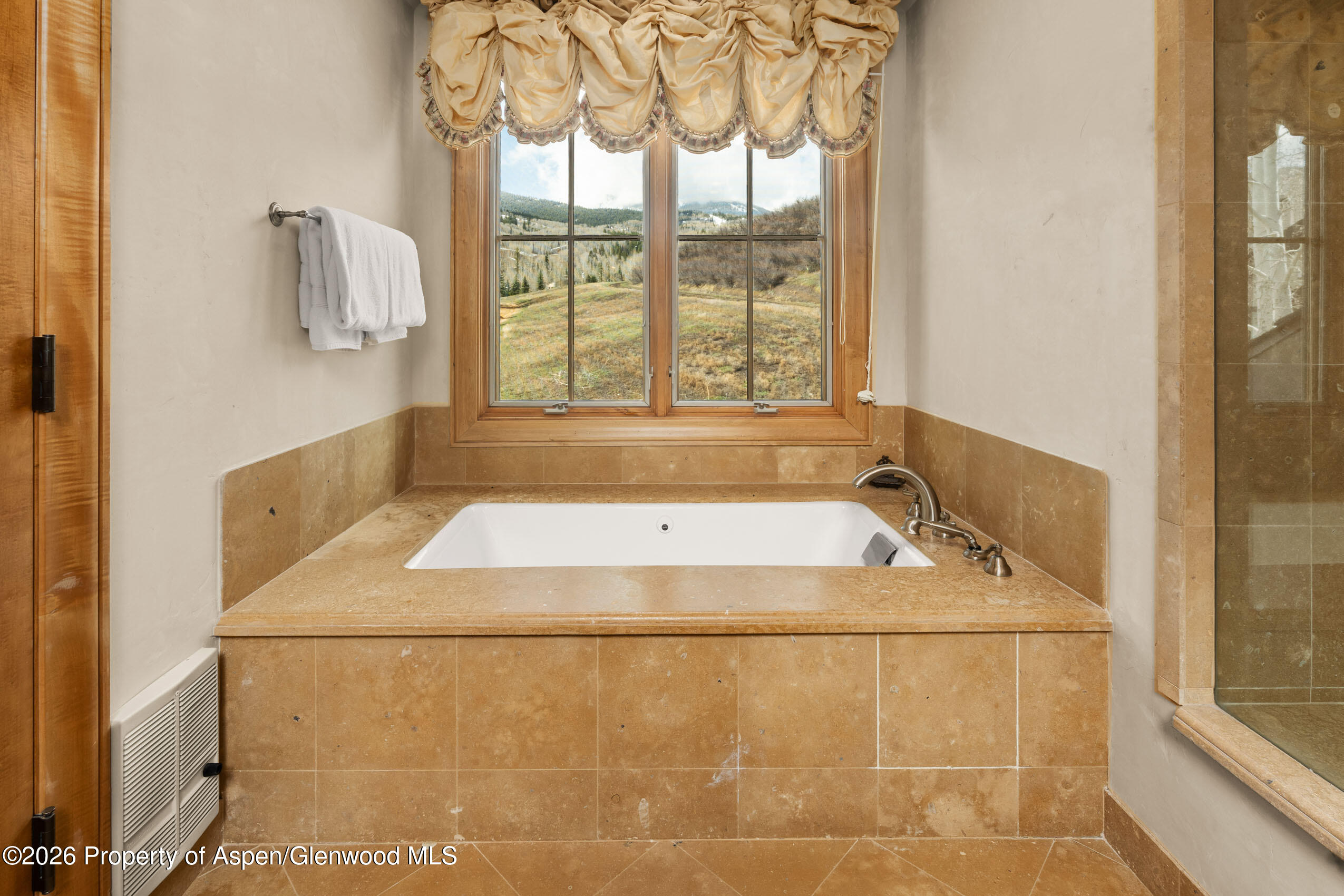 102 Burnt Mountain Drive 2