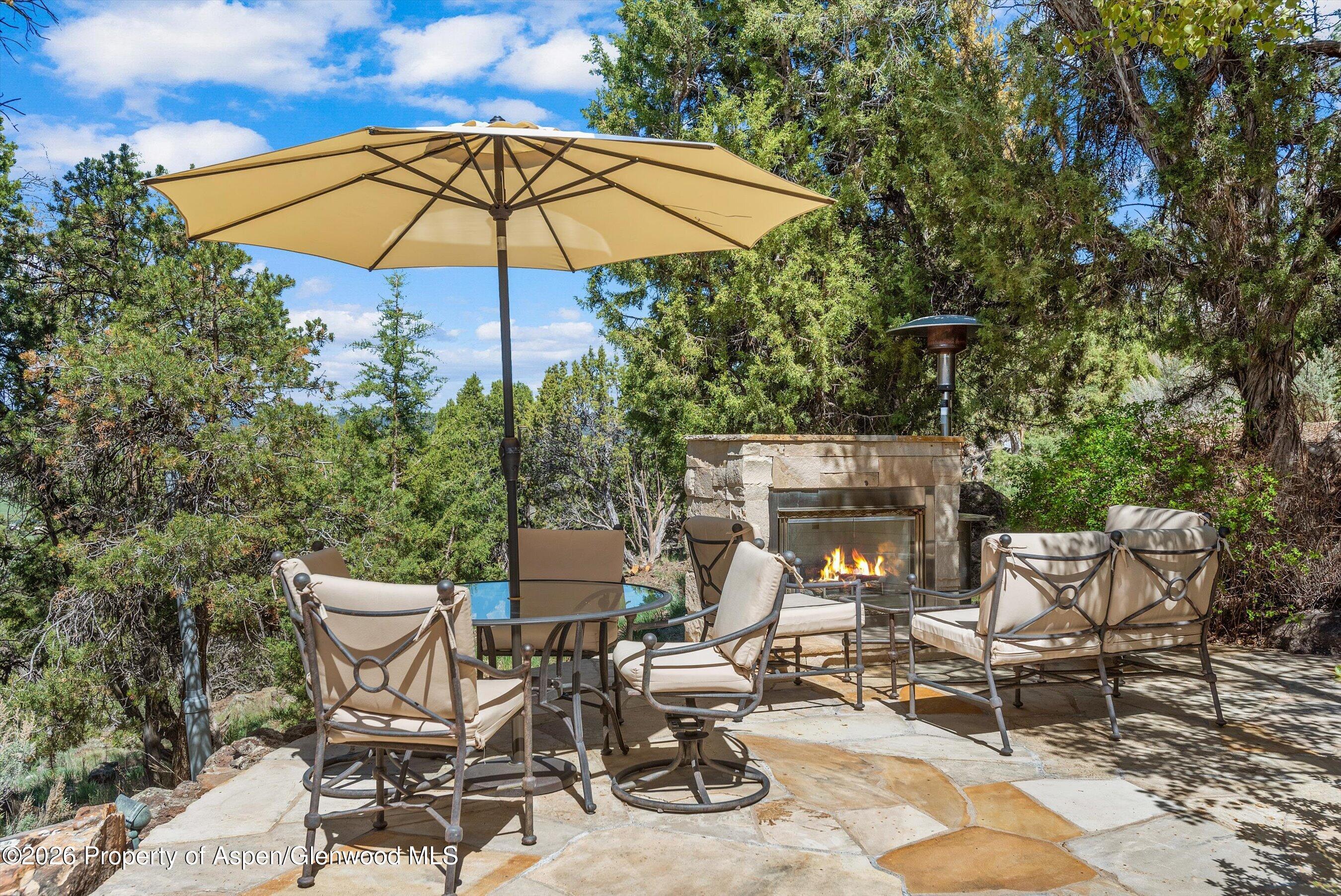 845 Hillcrest Drive