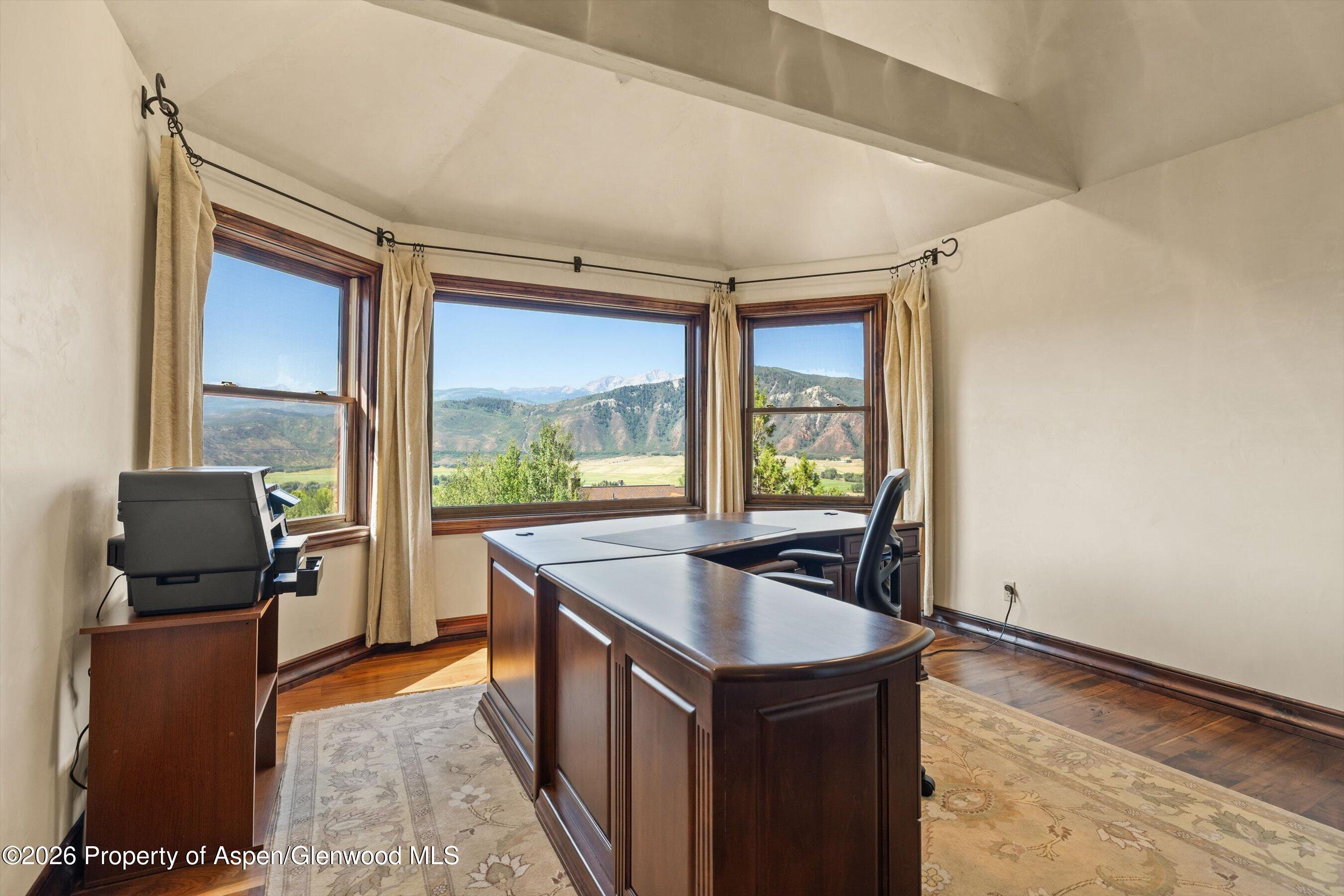 845 Hillcrest Drive