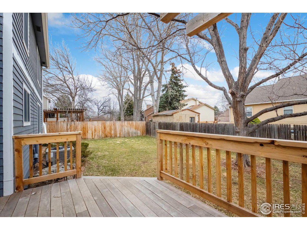 4218 Saddle Notch Dr