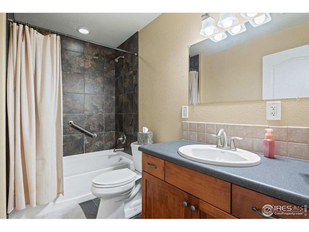 1787 Dolores River Ct