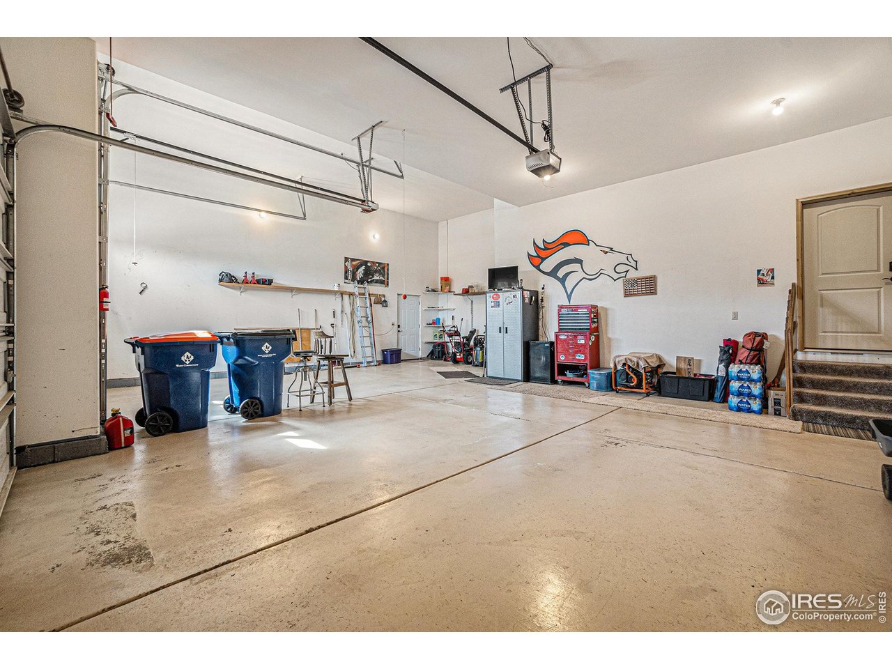 3251 Ballentine Blvd