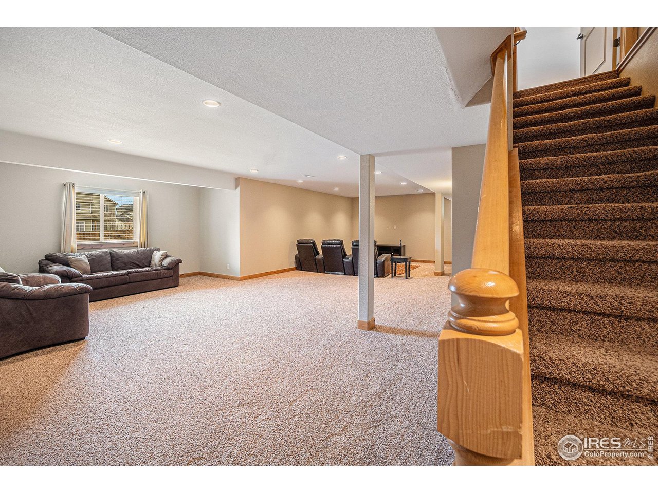 3251 Ballentine Blvd