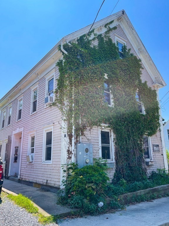13 Maylfower St # 1