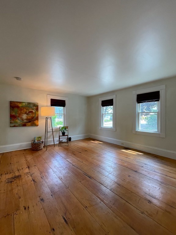 13 Maylfower St # 1