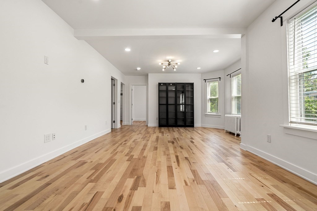 6 Dearborn St # 1