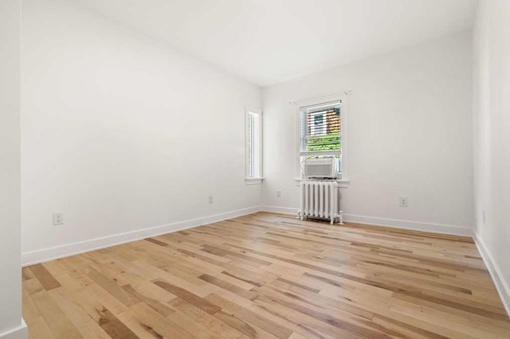 6 Dearborn St # 1