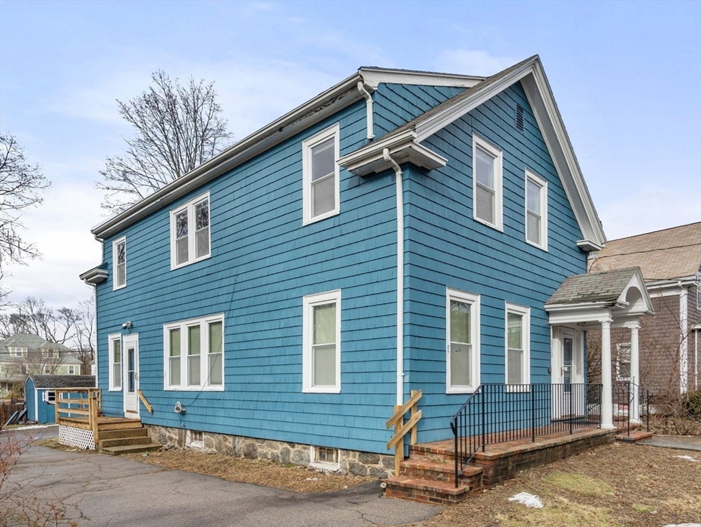 579 Washington Street