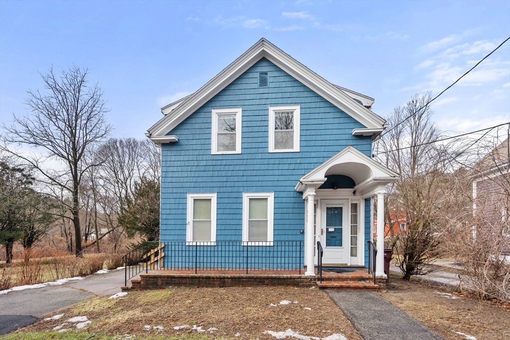 579 Washington Street