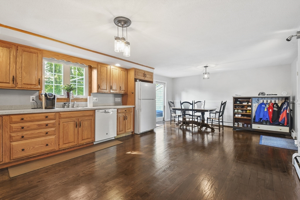 41 Kings Pond Plain Road