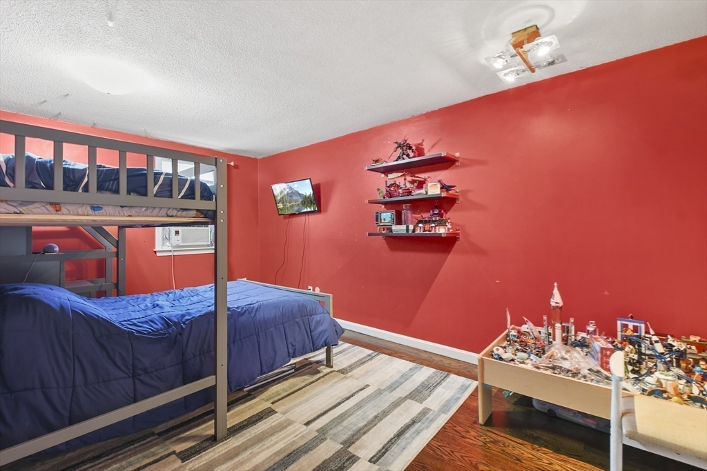 41 Kings Pond Plain Road