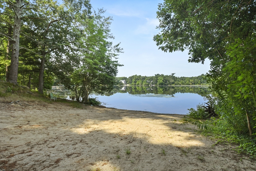 41 Kings Pond Plain Road