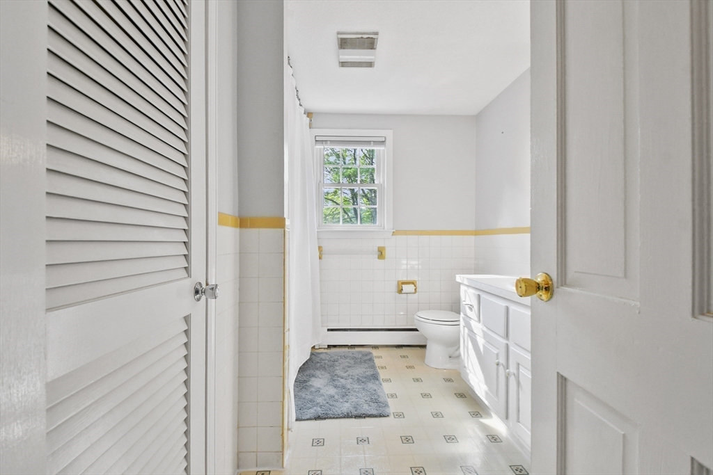 41 Kings Pond Plain Road