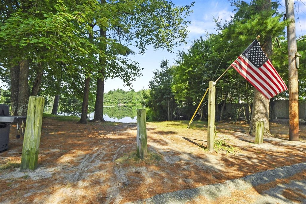 41 Kings Pond Plain Road