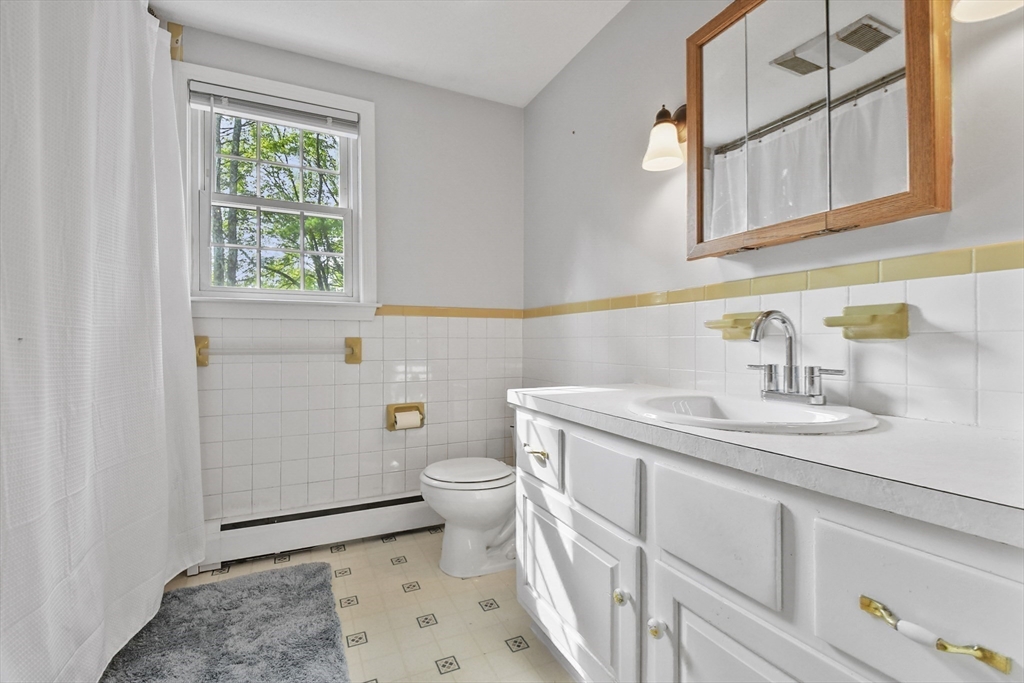 41 Kings Pond Plain Road