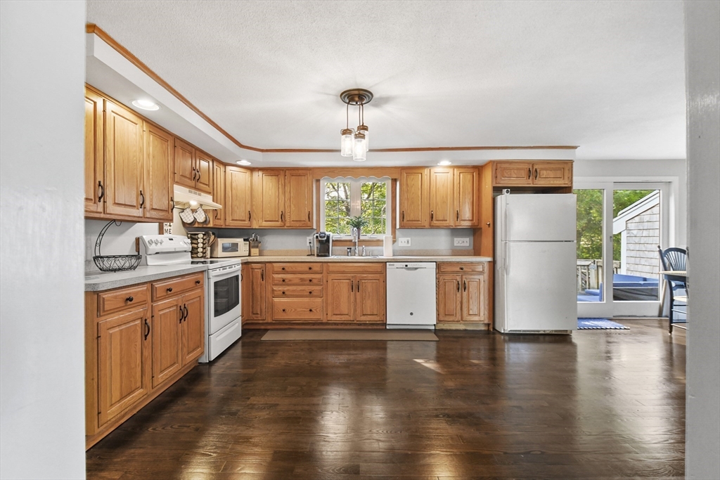 41 Kings Pond Plain Road