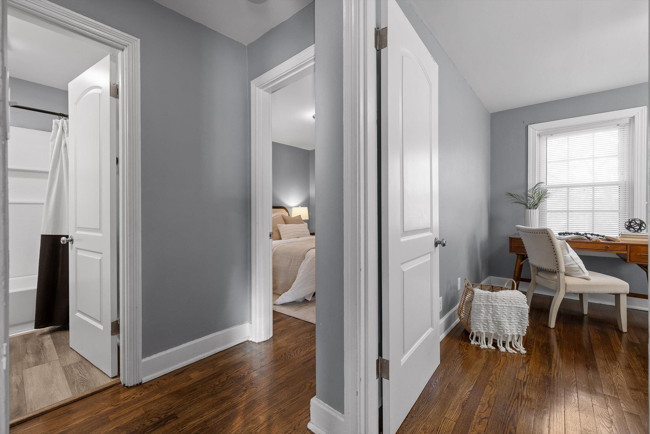 3447 Van Buren Street