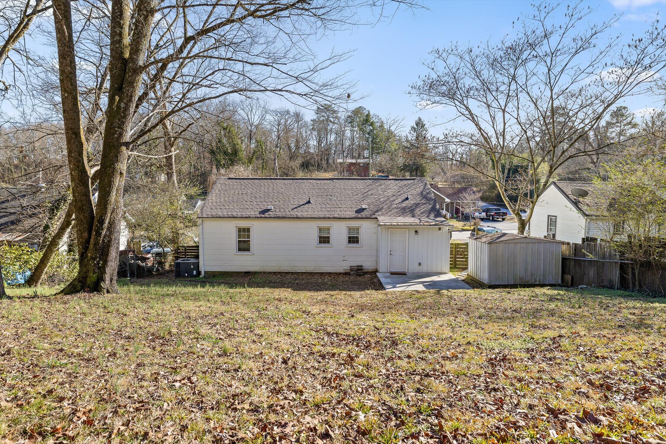 3447 Van Buren Street