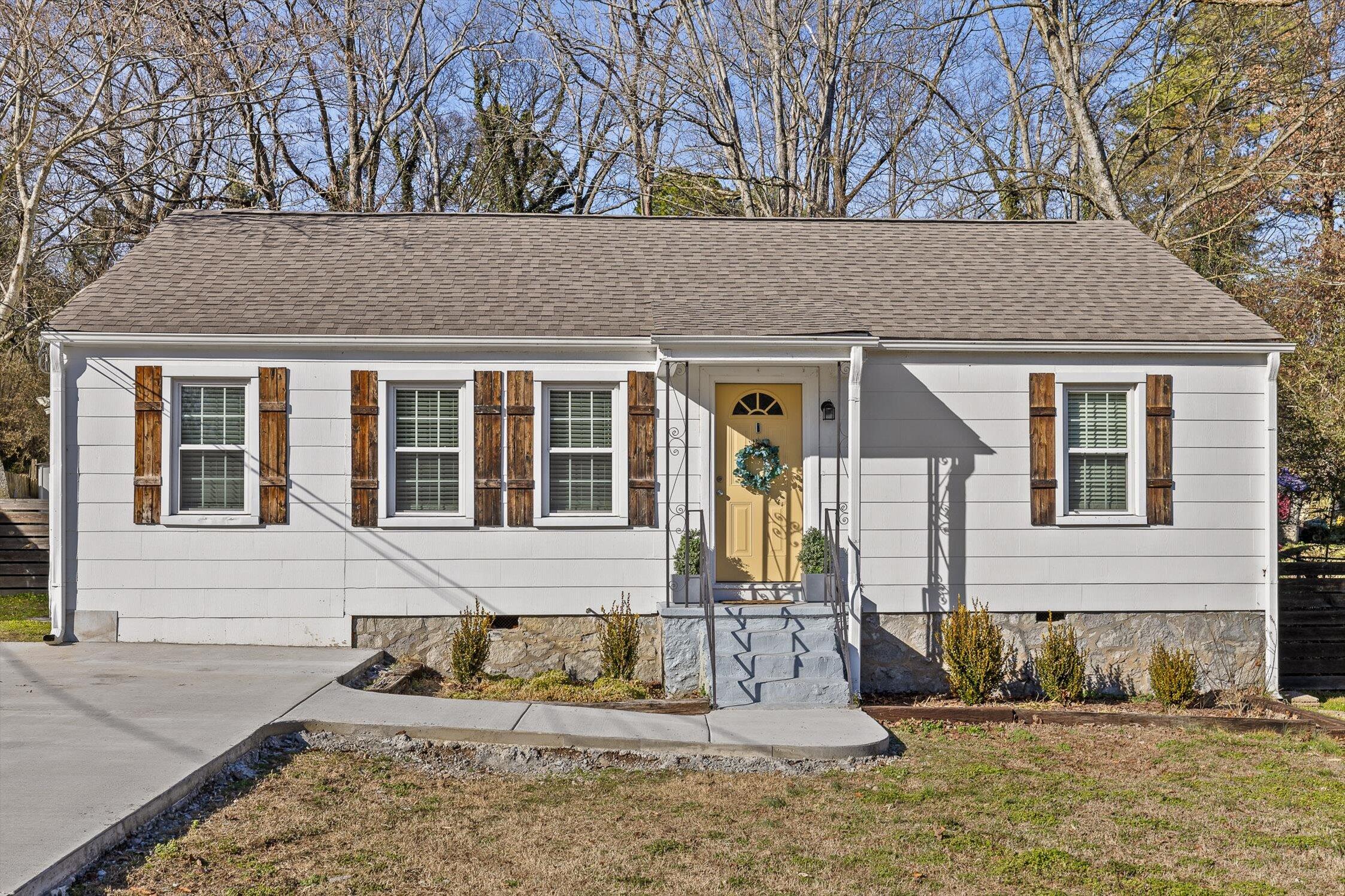 3447 Van Buren Street