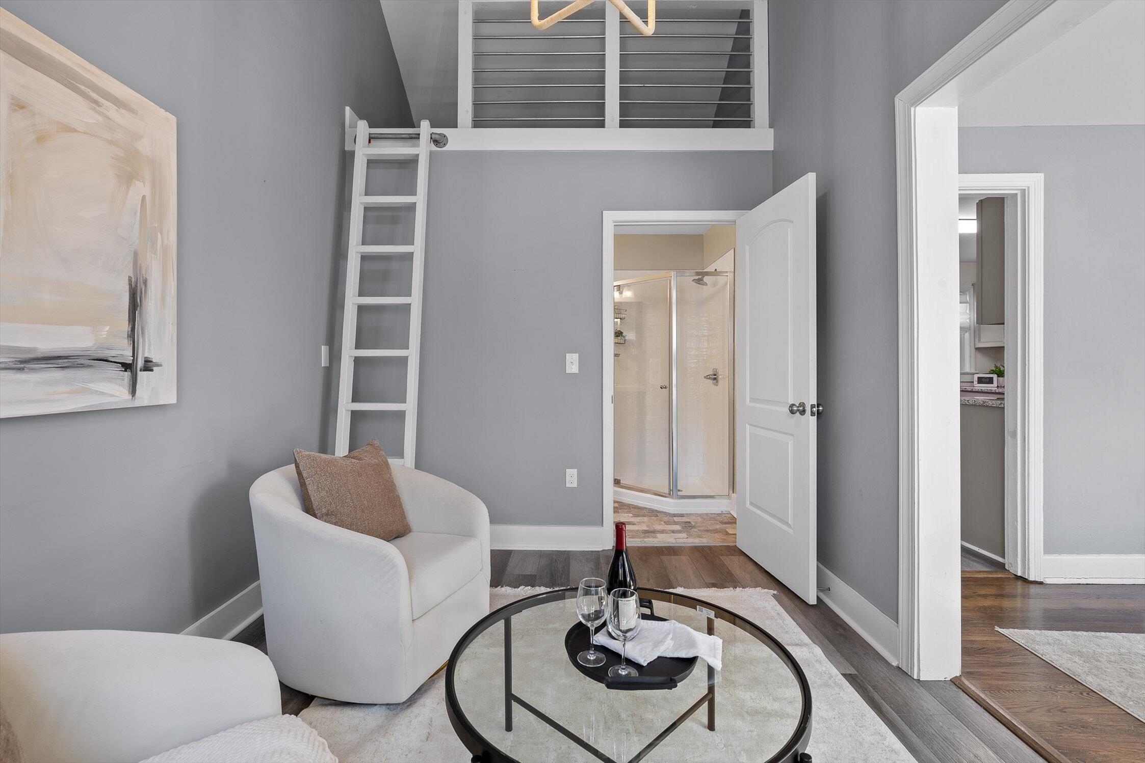 3447 Van Buren Street