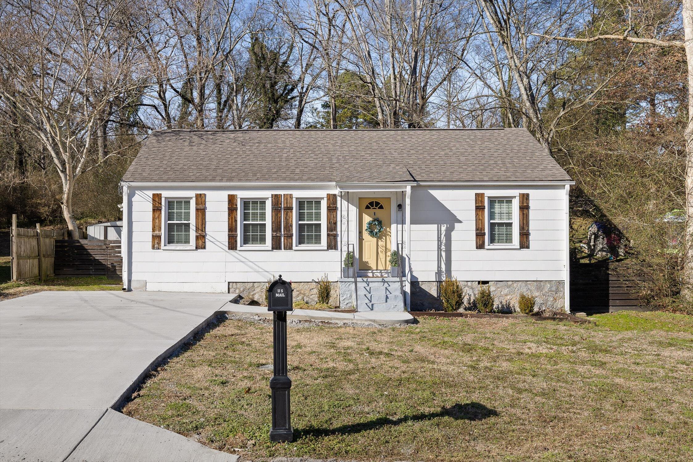 3447 Van Buren Street