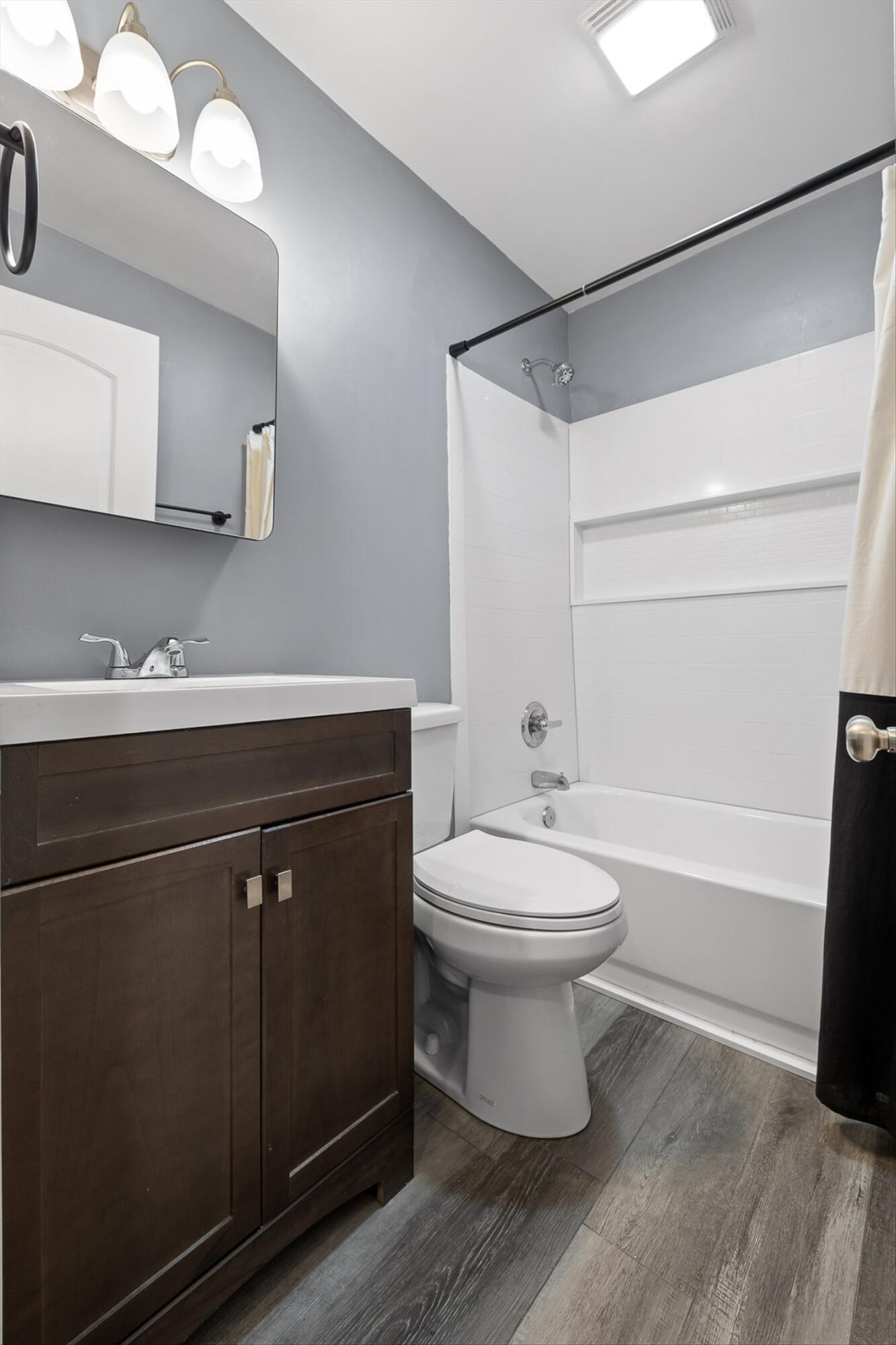 3447 Van Buren Street