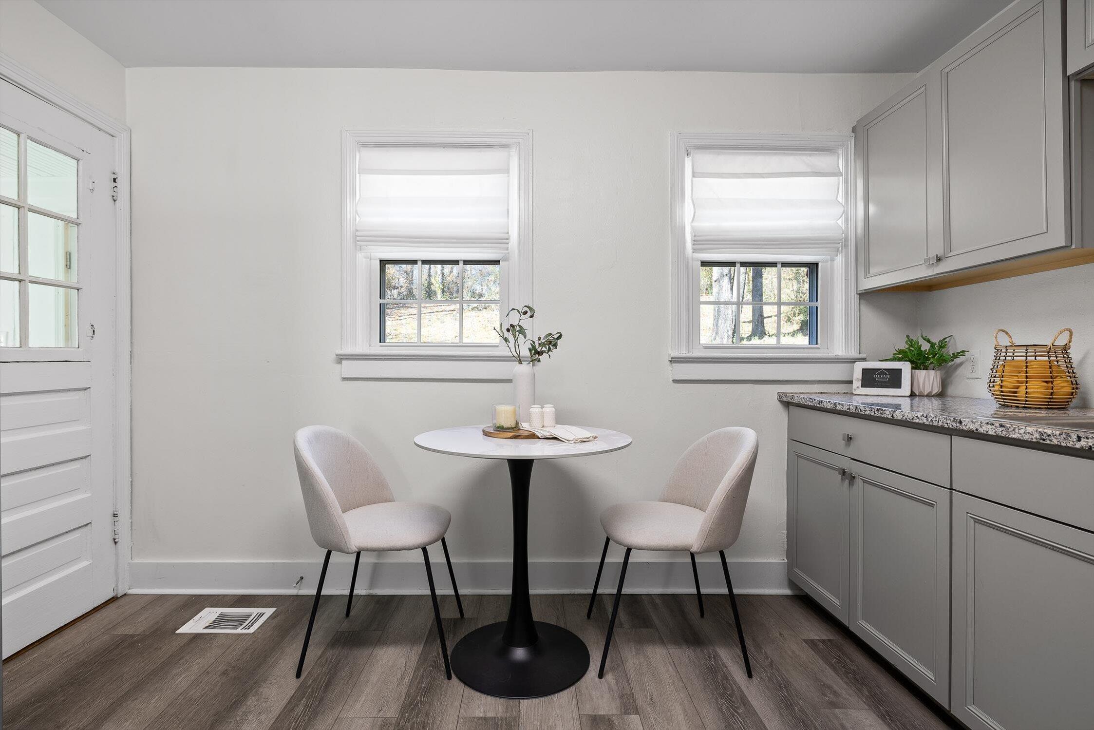 3447 Van Buren Street