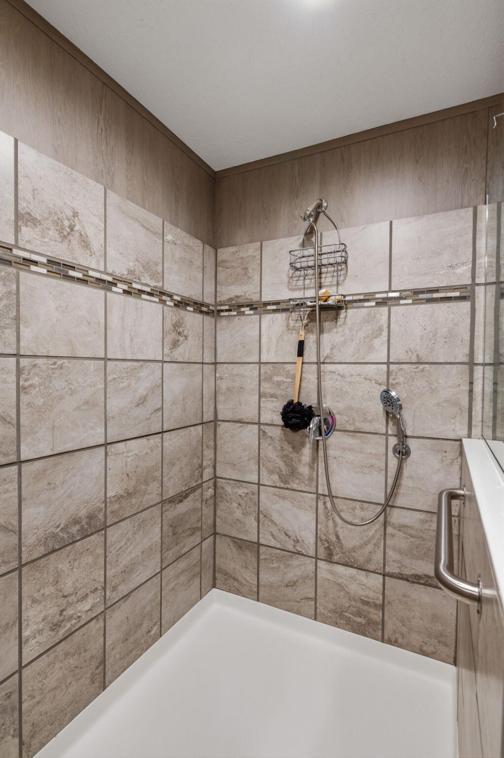 298 Agency Creek Lane