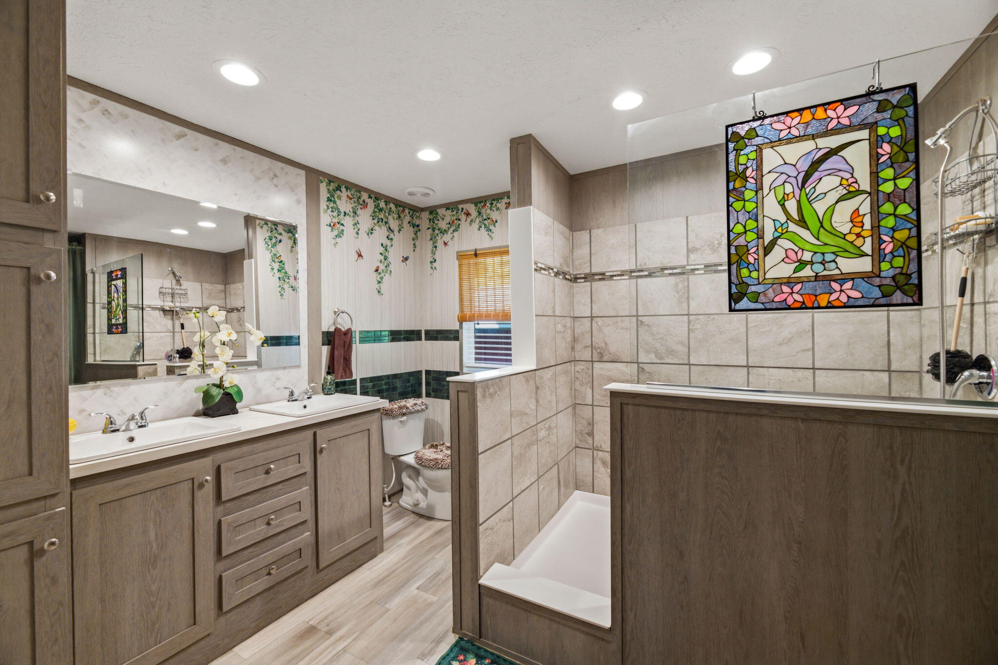 298 Agency Creek Lane