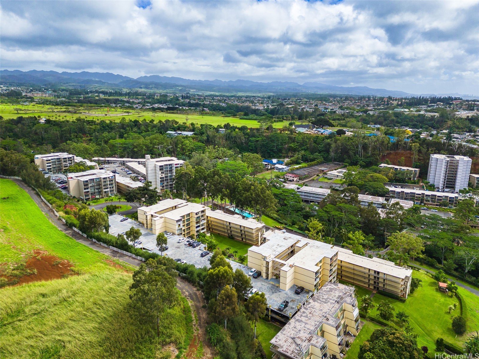 95-2052 Waikalani Place B407