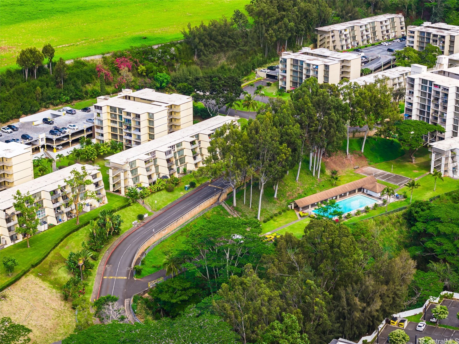 95-2052 Waikalani Place B407