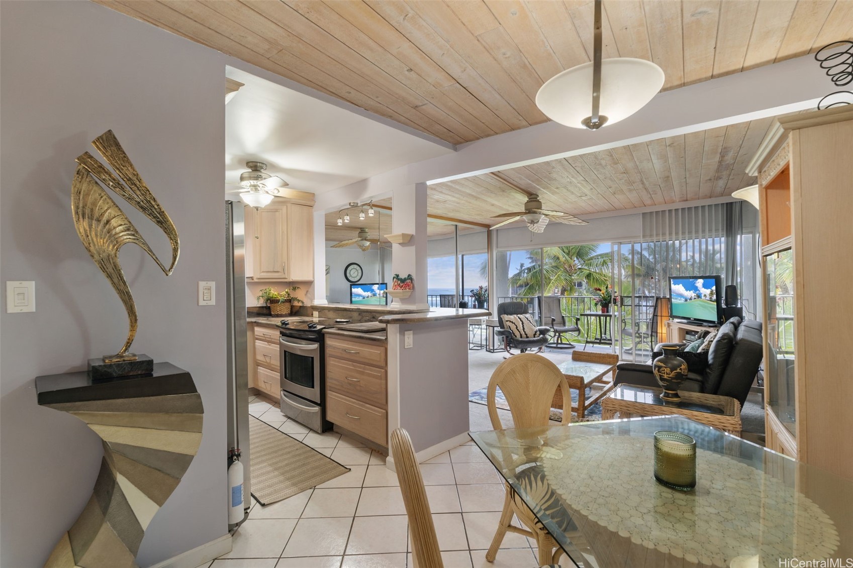 87-561 Farrington Highway 318